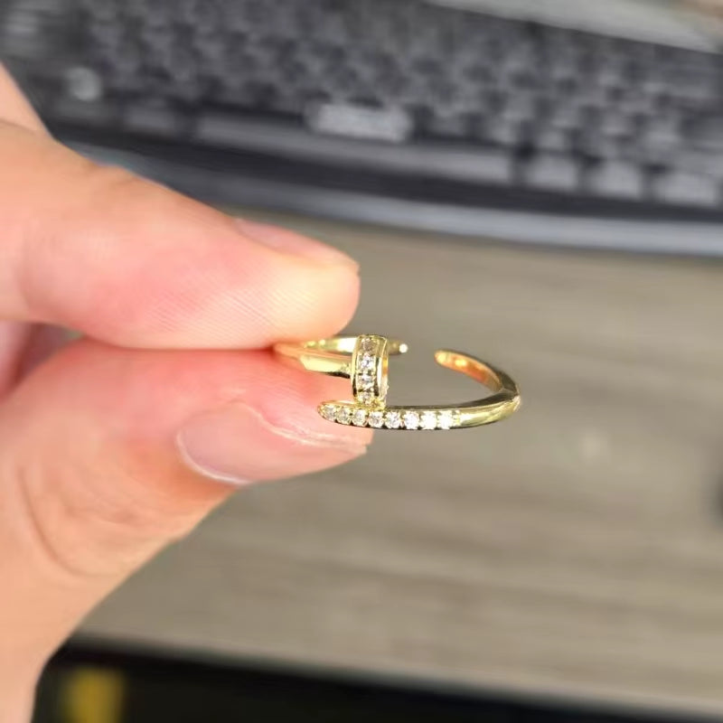Fashionable open ring
